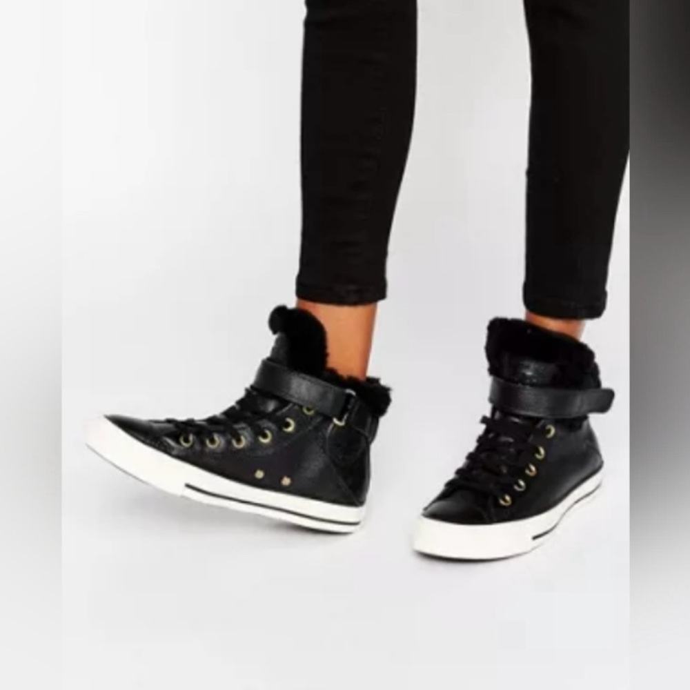 Converse brea leather fur converse size 6.5 womens